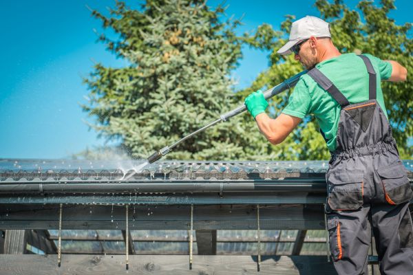 Cost of Gutter Power Washing in Goshen