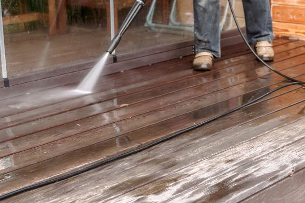 Cost of Pool Deck Power Washing in Goshen