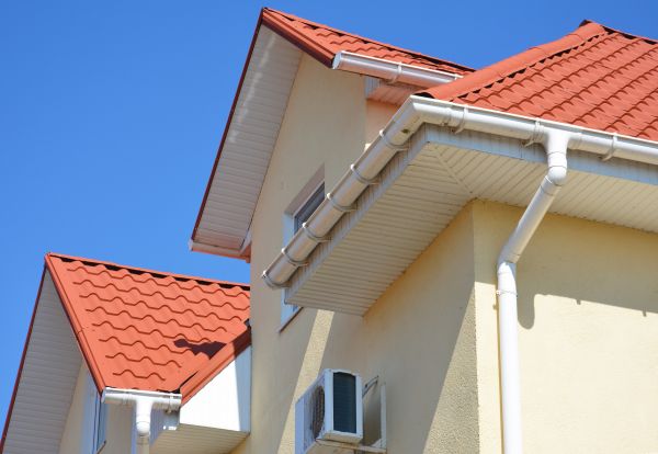Cost of Soffit Cleaning in Goshen