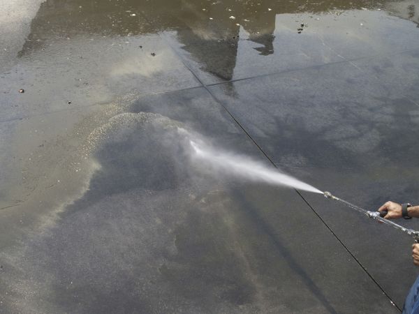 Cost of Exterior Floor Cleaning in Goshen