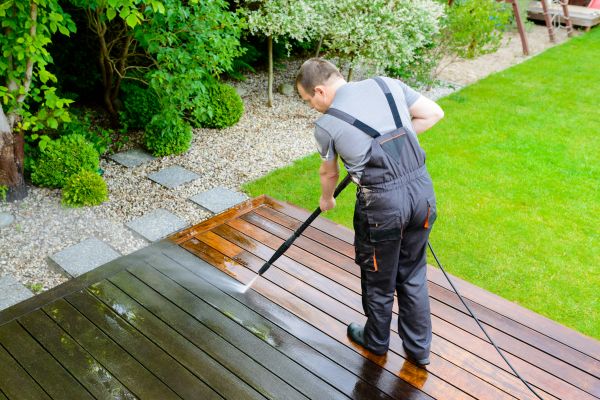 Cost of Deck And Patio Cleaning in Goshen