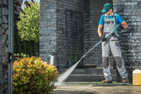 Outside House Cleaning in Goshen