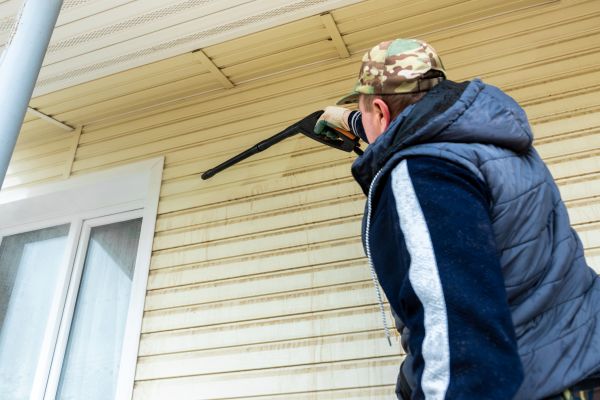 Cost of Vinyl Siding Pressure Cleaning in Goshen