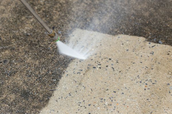 Deck Concrete Cleaning in Goshen
