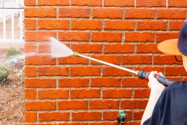 Cost of Wall Pressure Washing in Goshen