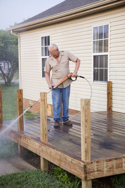 Deck Mold Cleaning in Goshen