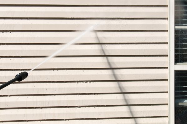 Cost of Apartment Power Washing in Goshen