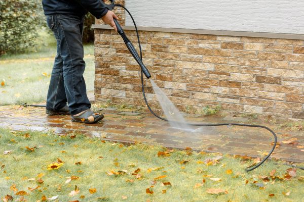 Cost of Residential Powerwashing in Goshen